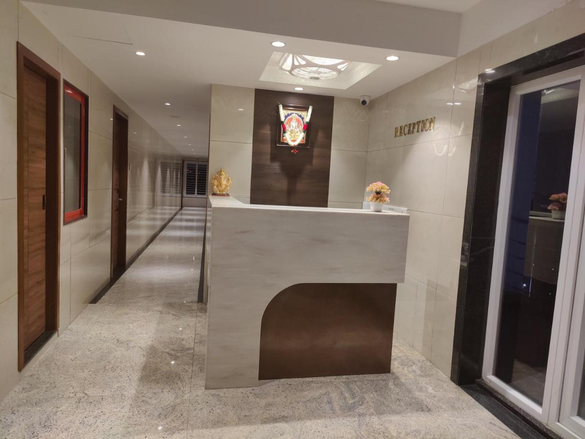 Rr Mount Elite Suites Ченнаи Экстерьер фото