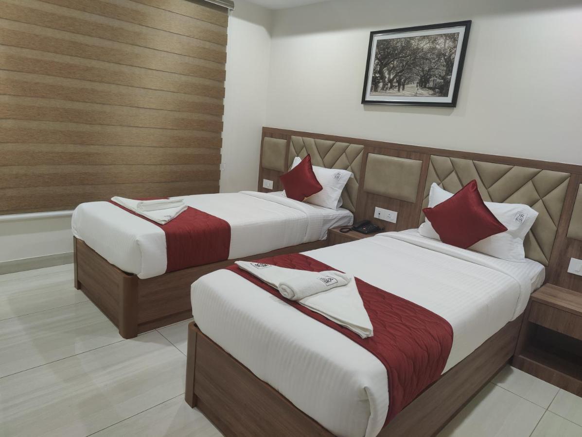 Rr Mount Elite Suites Ченнаи Экстерьер фото
